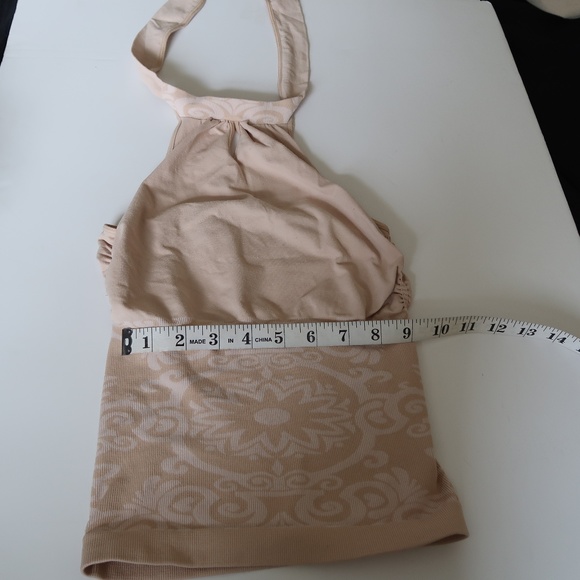 Halter - Picture 6 of 7